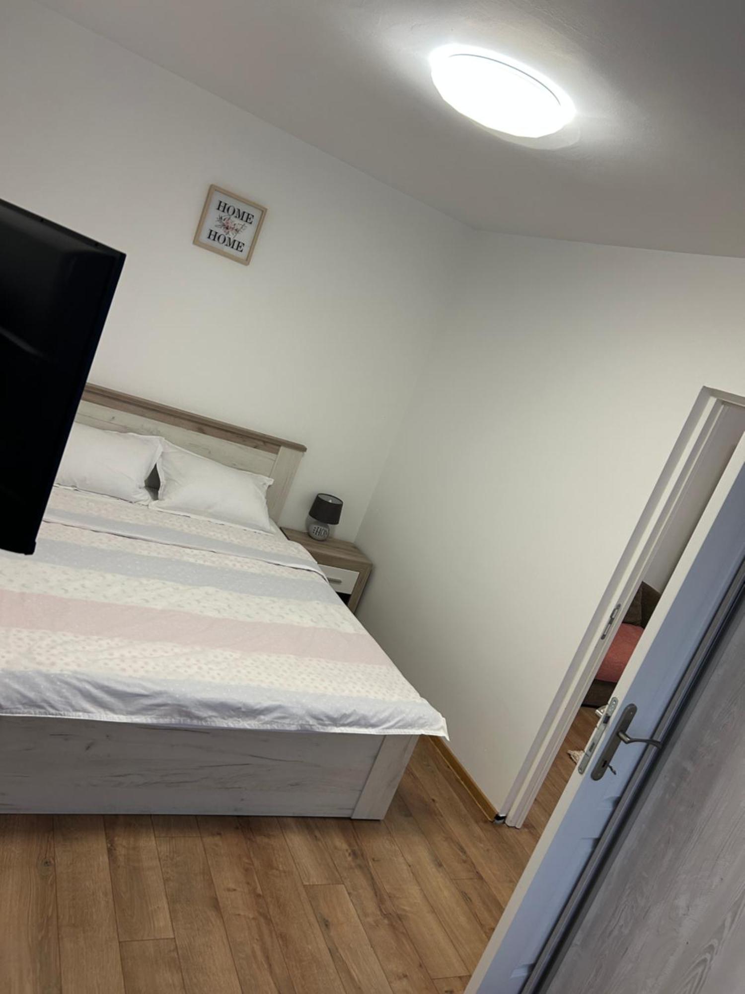 Lillia House Apartamento Braşov Exterior foto